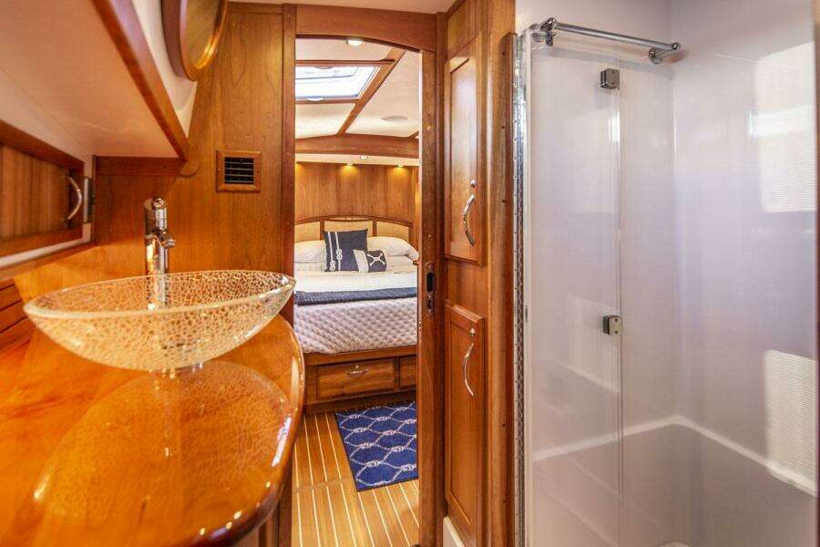 DAYS LIKE THIS 54ft Sabre Yacht For Sale