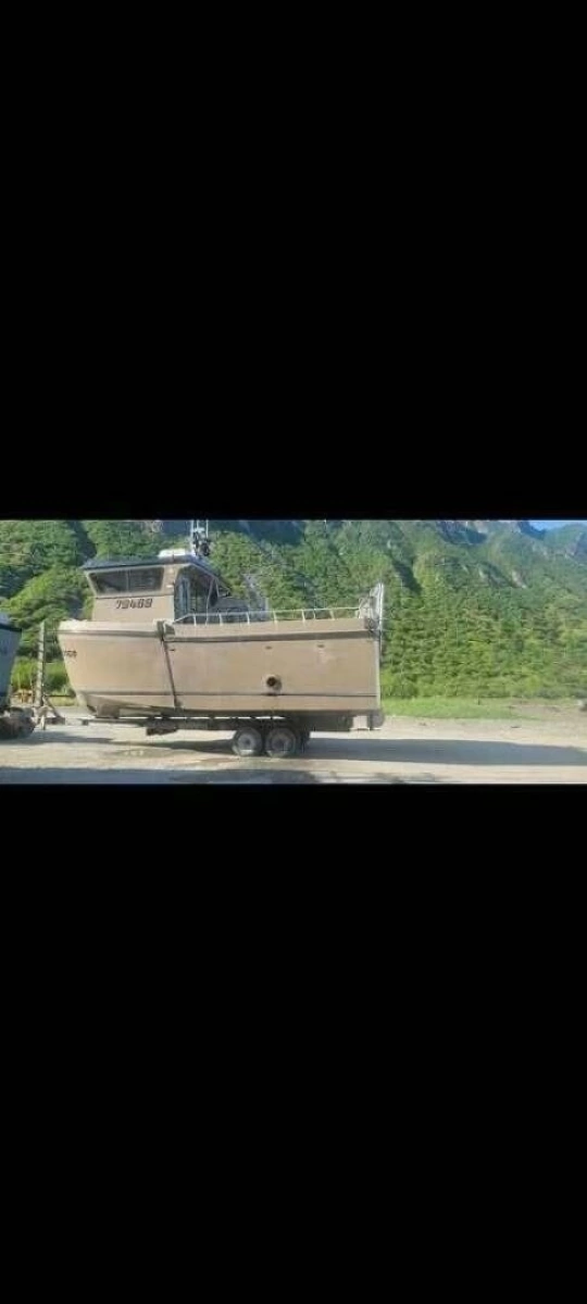 2022 Custom Freestyle Marine 32