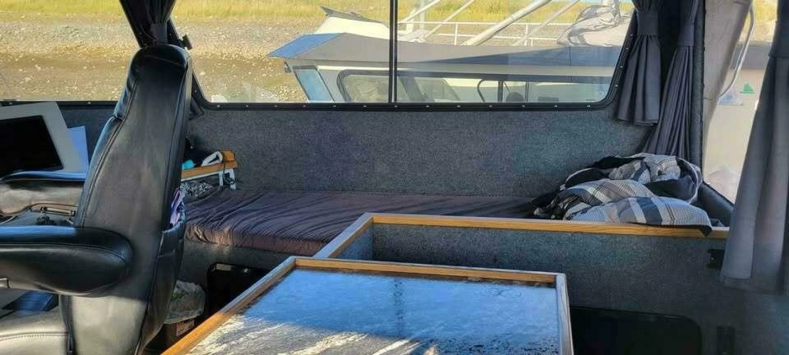 2022 Custom Freestyle Marine 32