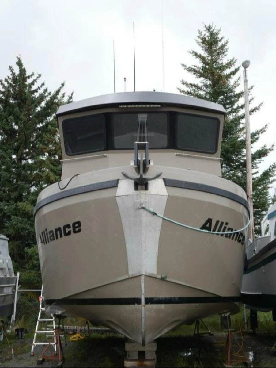2022 Custom Freestyle Marine 32