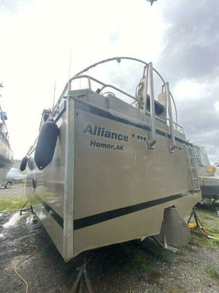 Alliance 32ft Custom Yacht For Sale