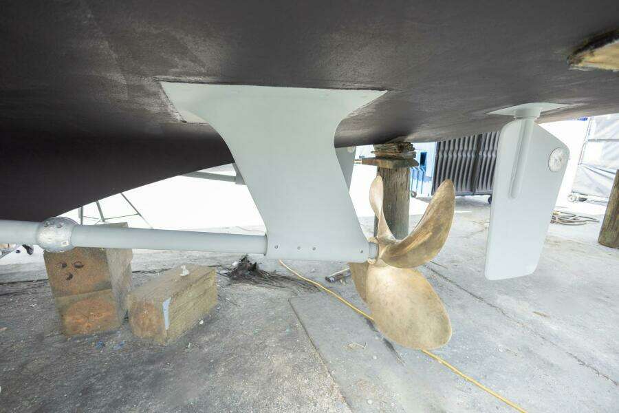 70ft Hatteras Yacht For Sale 70ft Hatteras Yacht For Sale