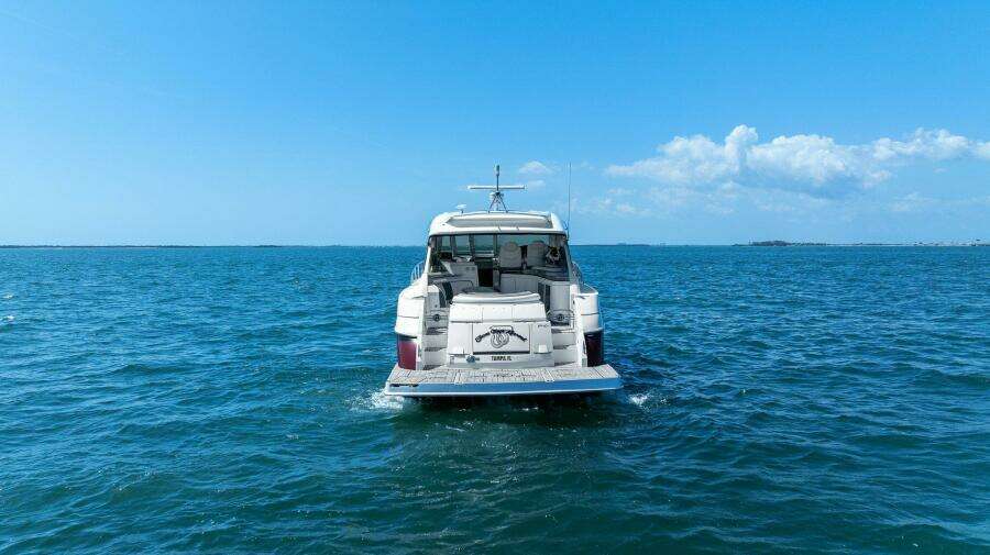 2014 Cruisers Yachts 540 Sport Coupe