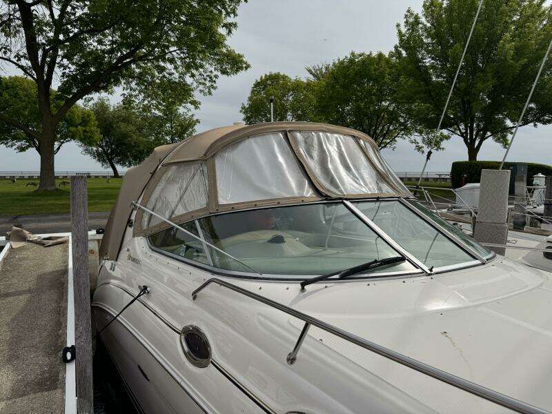 28ft Sea Ray Yacht For Sale