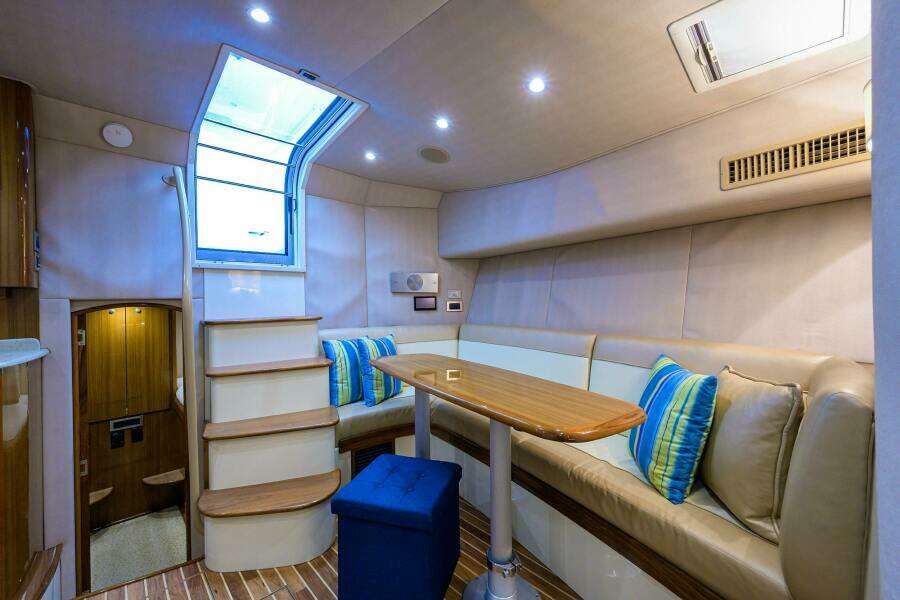 GALENE 42ft Viking Yachts Yacht For Sale