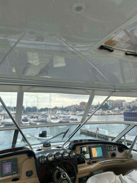 46ft Carver Yacht For Sale