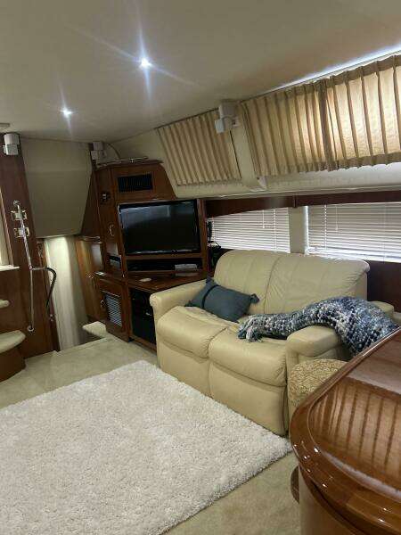 46ft Carver Yacht For Sale