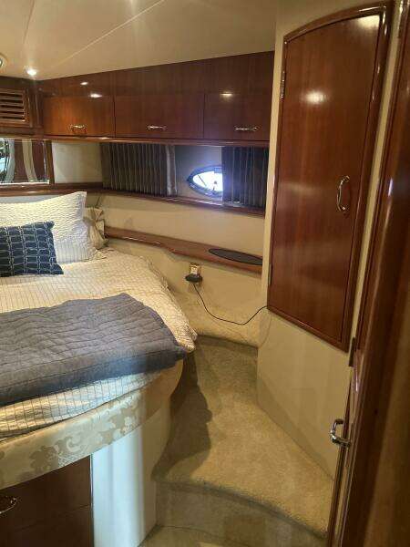 46ft Carver Yacht For Sale