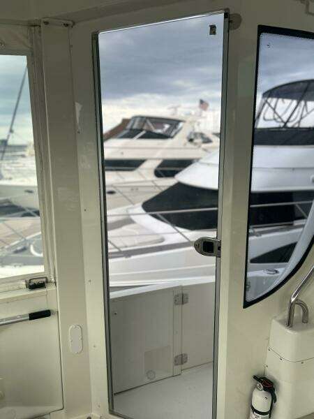 46ft Carver Yacht For Sale