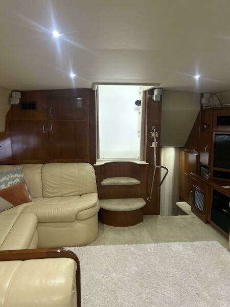 46ft Carver Yacht For Sale