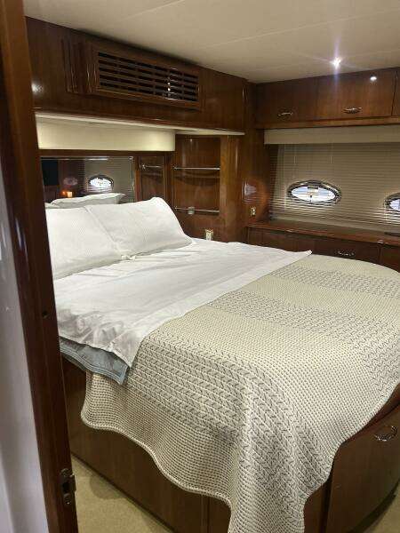 46ft Carver Yacht For Sale