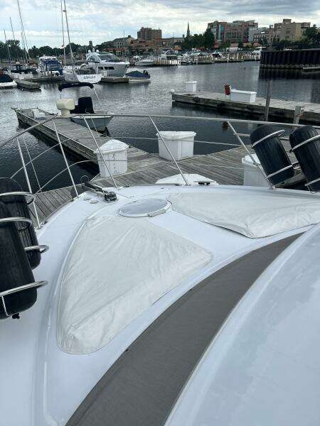 46ft Carver Yacht For Sale