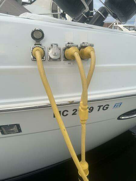 46ft Carver Yacht For Sale