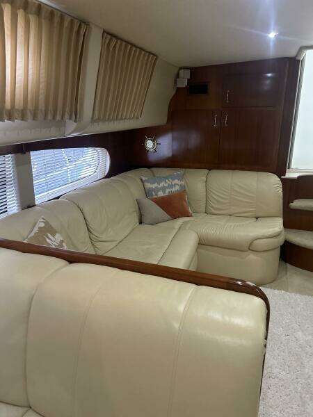 46ft Carver Yacht For Sale