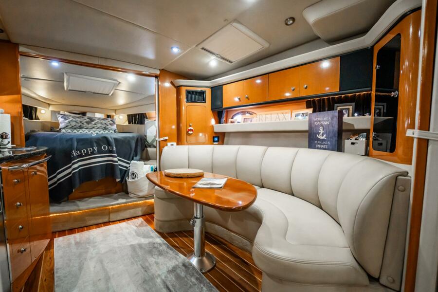 35' 2008 Chaparral 350 Signature Extended Plane