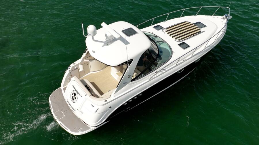 35' 2008 Chaparral 350 Signature Extended Plane