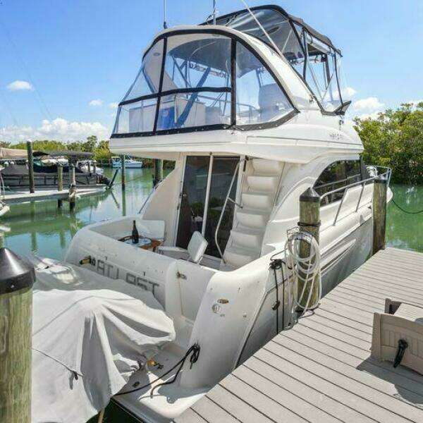 At Last 34ft Meridian Yacht For Sale