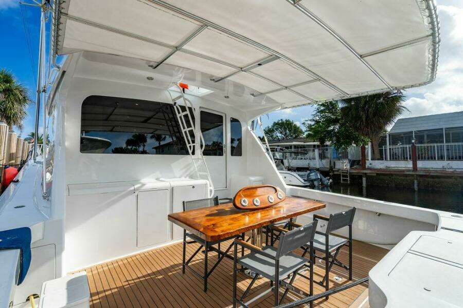JUS CHILLIN 61ft Viking Yacht For Sale
