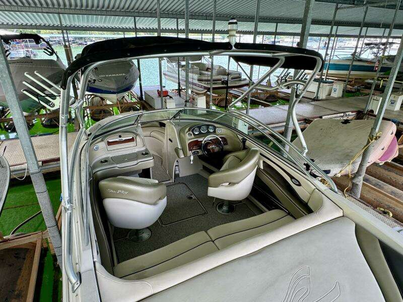 21ft Sea Ray Yacht For Sale