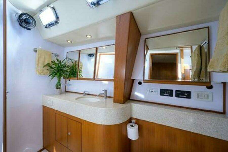 70ft Hylas Yacht For Sale