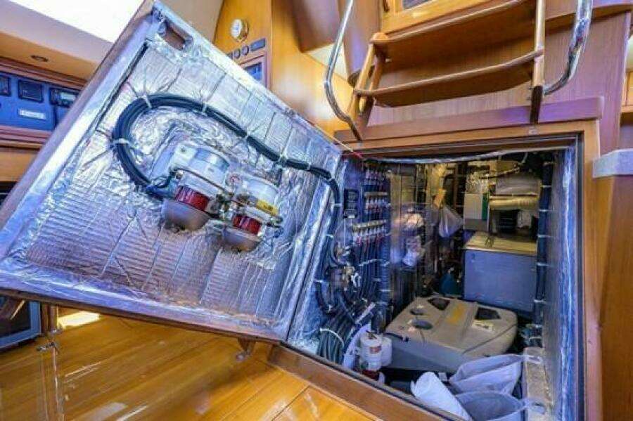 70ft Hylas Yacht For Sale