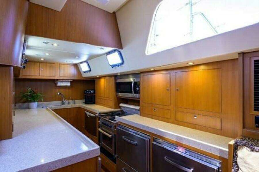 70ft Hylas Yacht For Sale