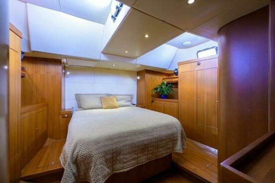 70ft Hylas Yacht For Sale