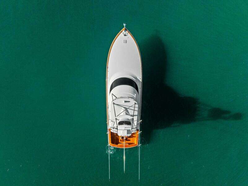 2023 Viking 64 Convertible- SIN PELO- 