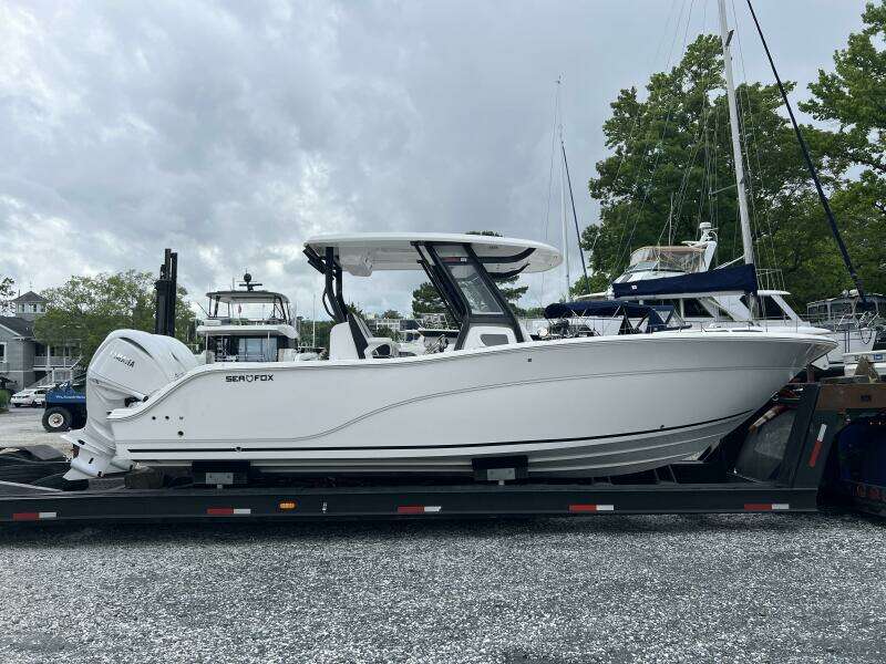 28ft Sea Fox Yacht For Sale