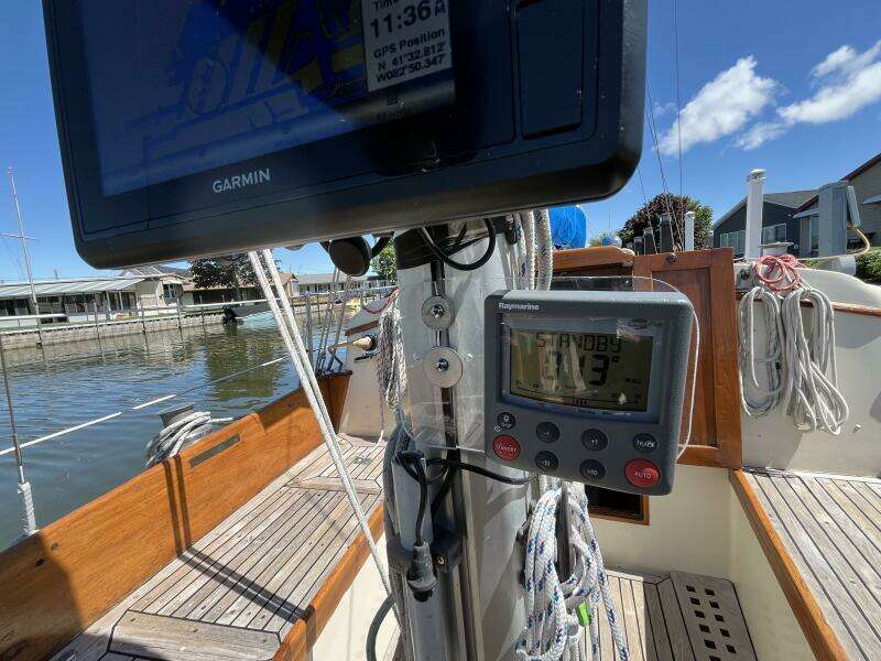 The Blue Pearl 33ft Cheoy Lee Yacht For Sale