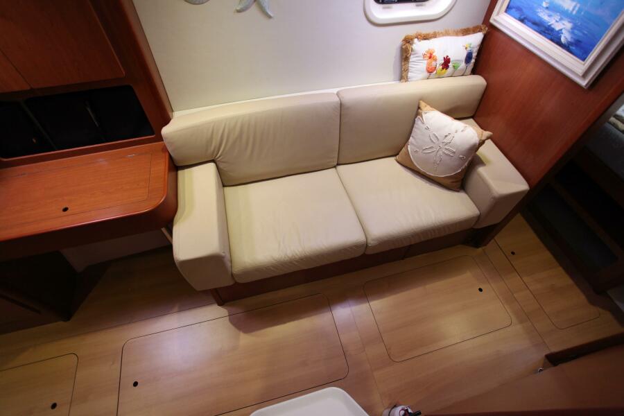 2012 Leopard owners version never in charter