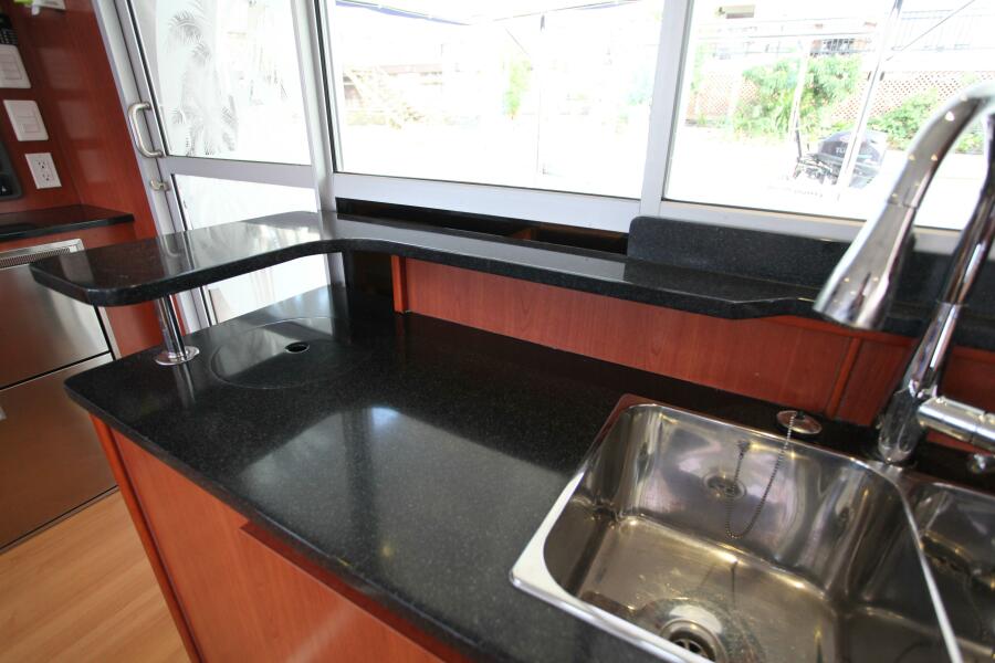 2012 Leopard owners version never in charter