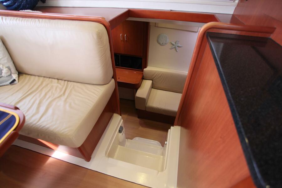 2012 Leopard owners version never in charter