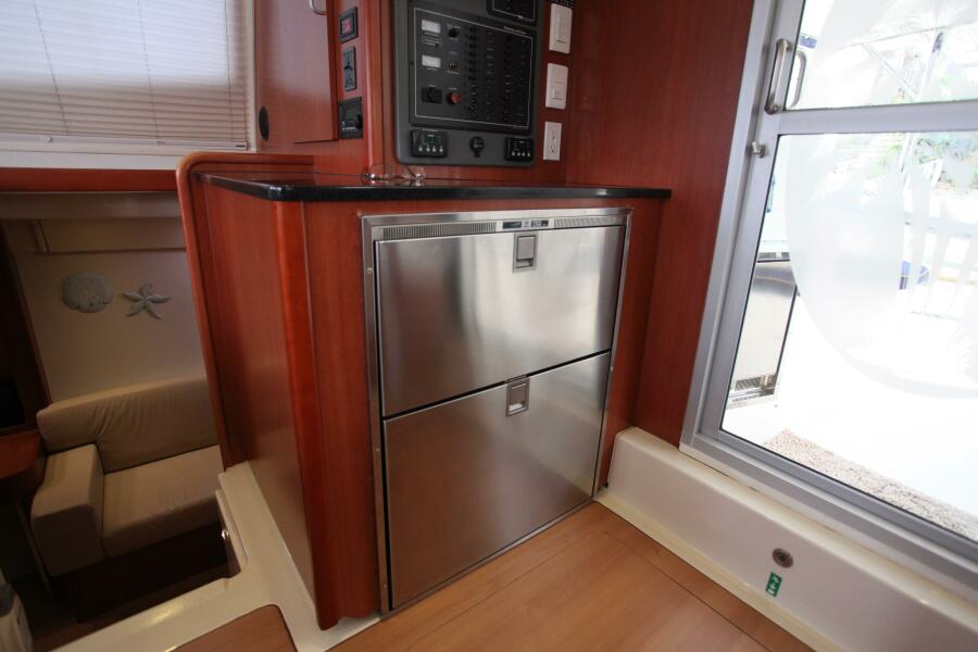 2012 Leopard owners version never in charter
