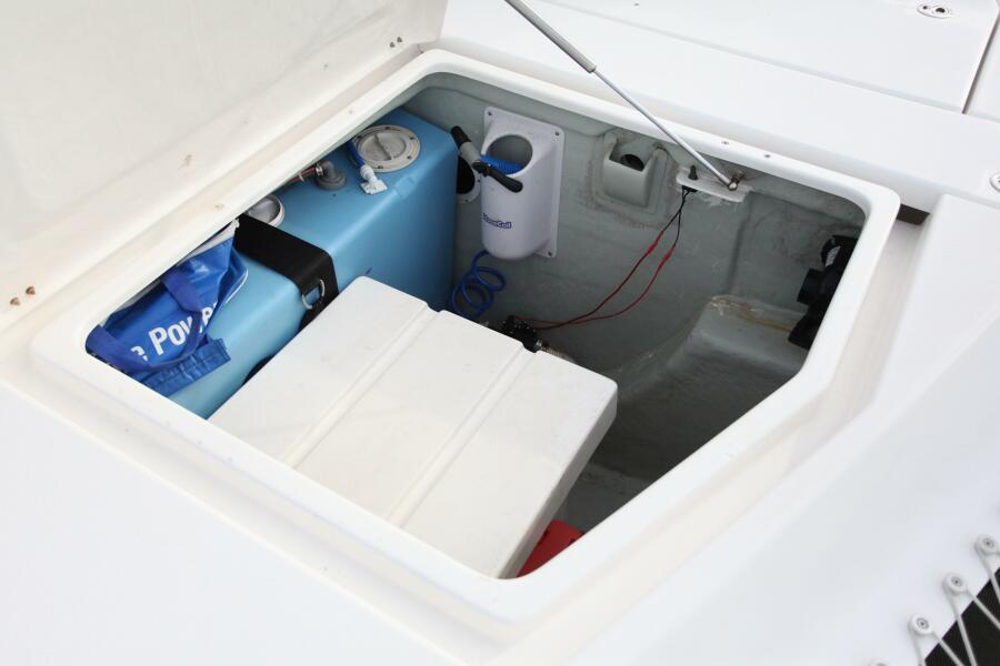 2012 Leopard owners version never in charter