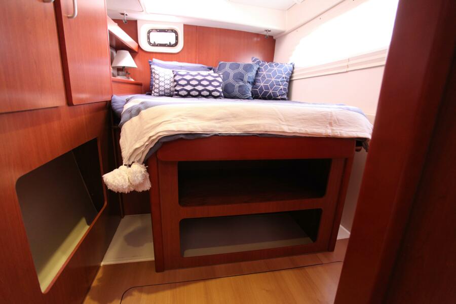 2012 Leopard owners version never in charter