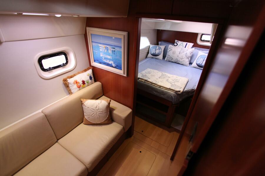 2012 Leopard owners version never in charter