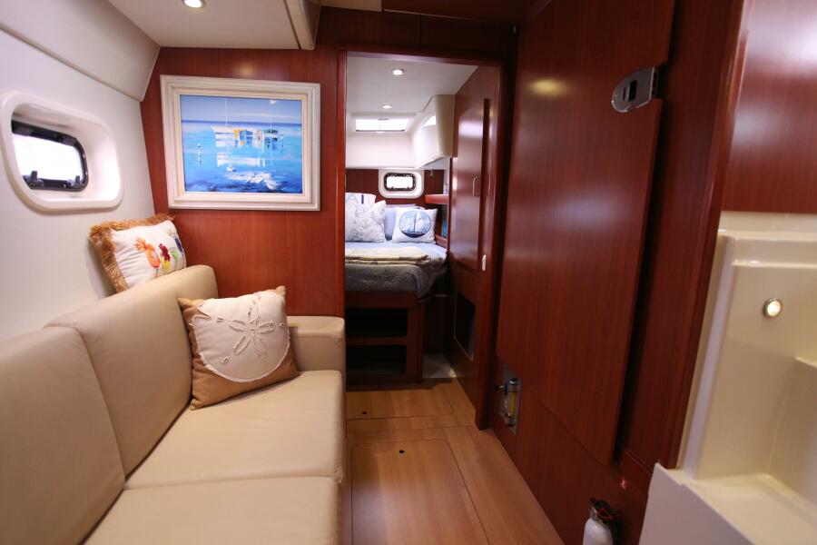 2012 Leopard owners version never in charter