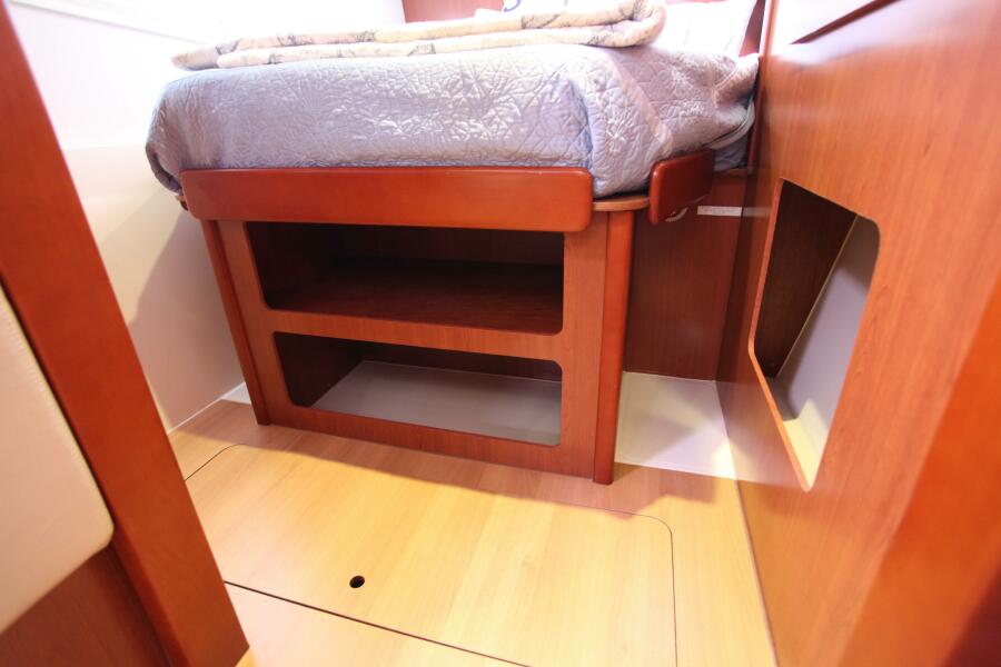 2012 Leopard owners version never in charter