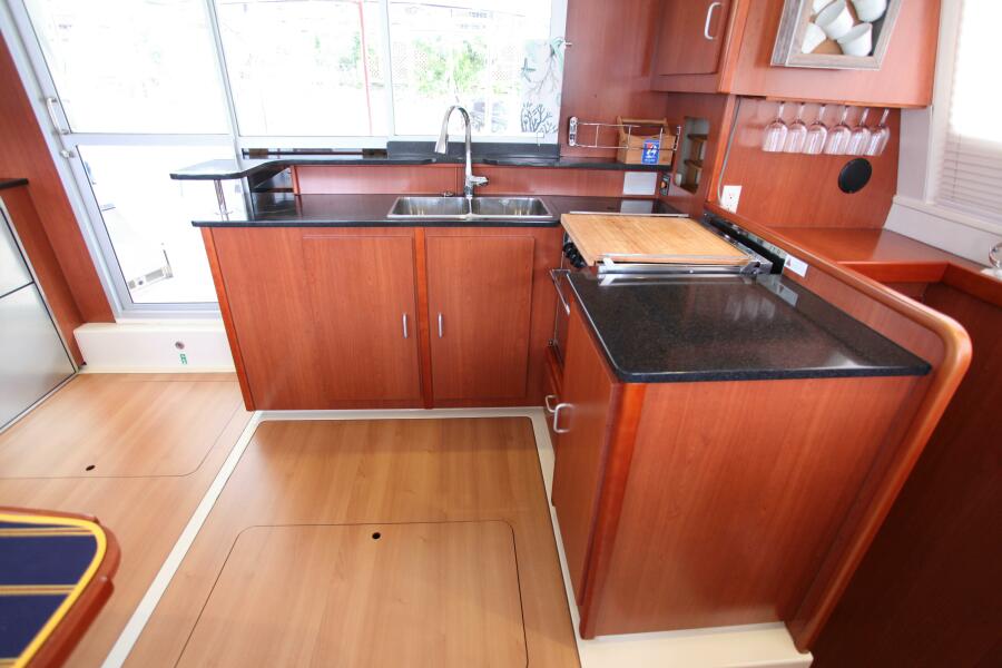 2012 Leopard owners version never in charter