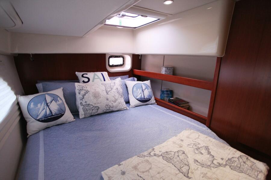2012 Leopard owners version never in charter