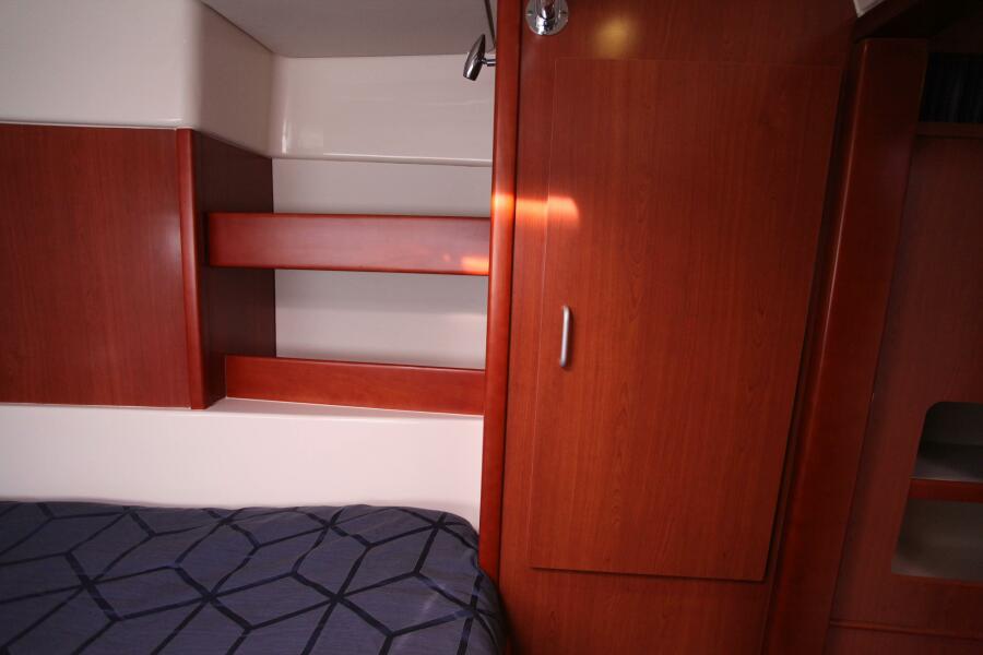 2012 Leopard owners version never in charter