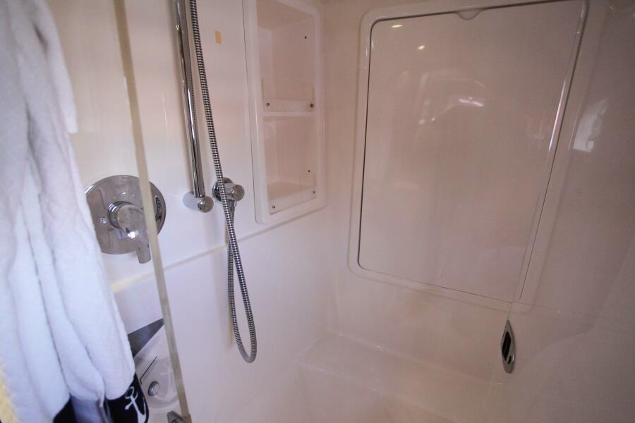 2012 Leopard owners version never in charter