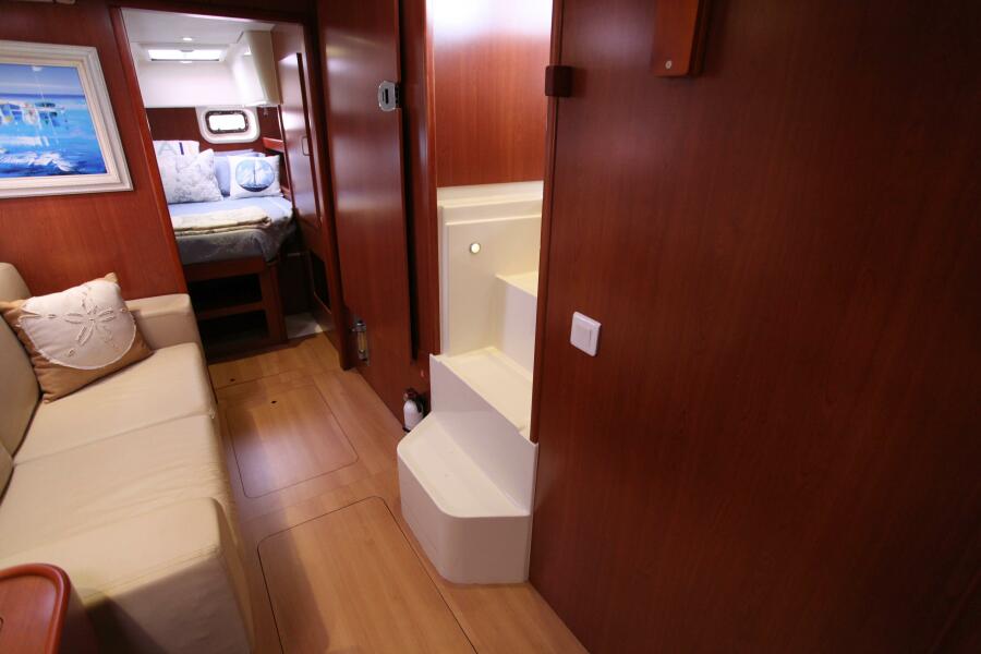 2012 Leopard owners version never in charter