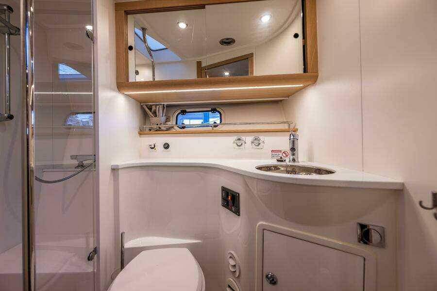 DUET 40ft Nimbus Yacht For Sale