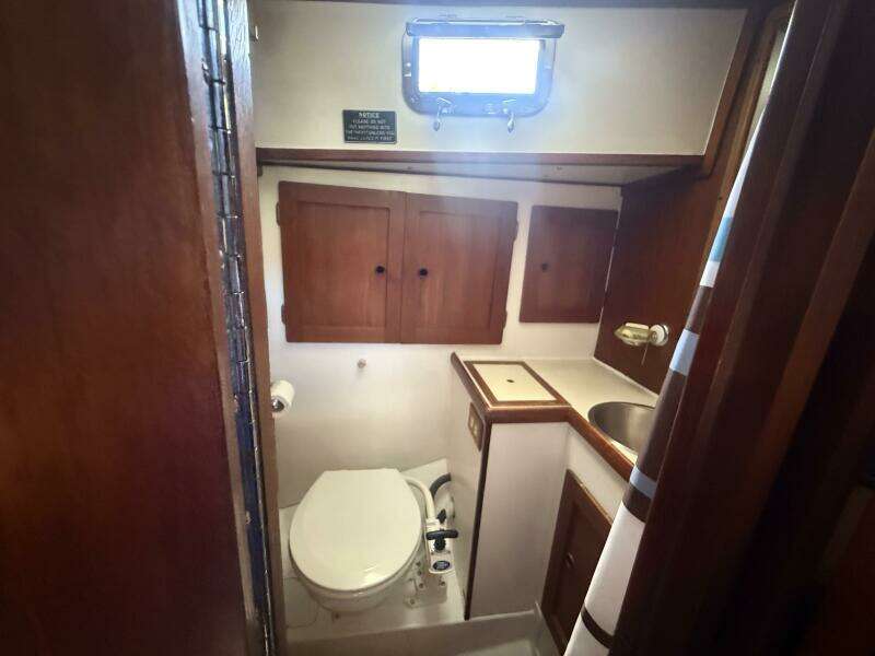 Mayu 40ft Valiant Yacht For Sale