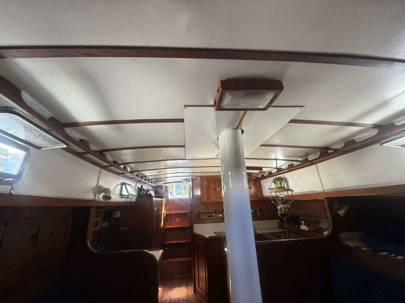 Mayu 40ft Valiant Yacht For Sale