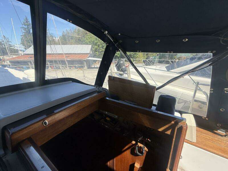Mayu 40ft Valiant Yacht For Sale