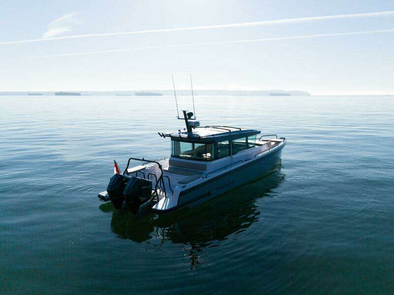 37ft Axopar Yacht For Sale