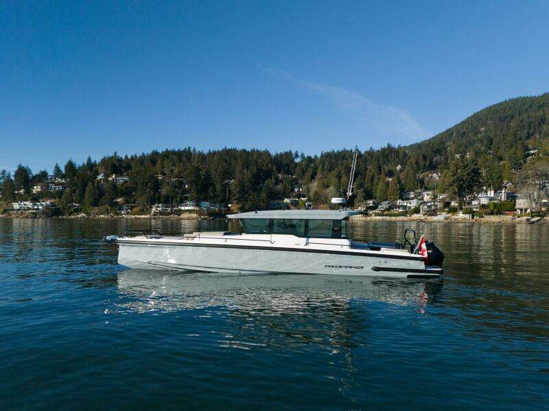 37ft Axopar Yacht For Sale